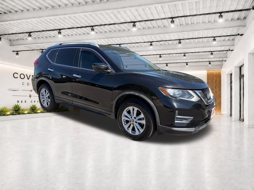 2018 Nissan Rogue - Image 1