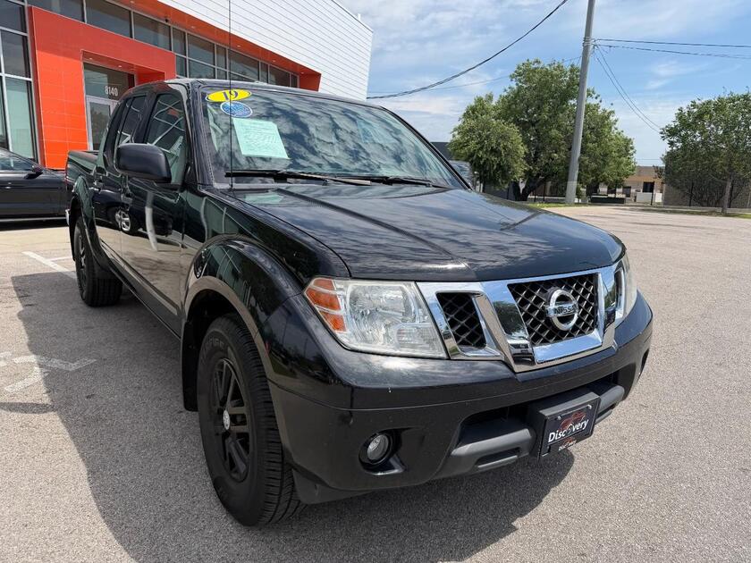 2019 Nissan Frontier - Image 3