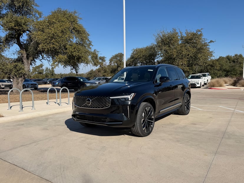 2026 Volvo XC90 - Image 1