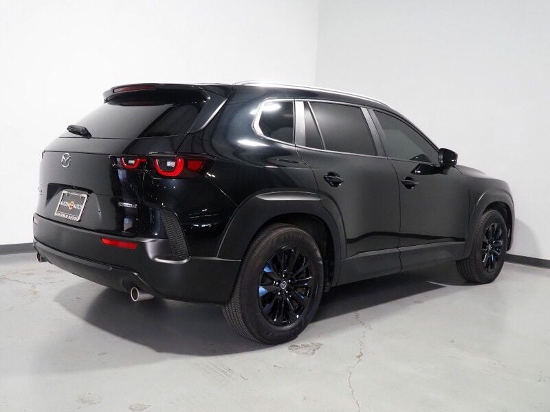 2025 Mazda CX-50 - Image 3