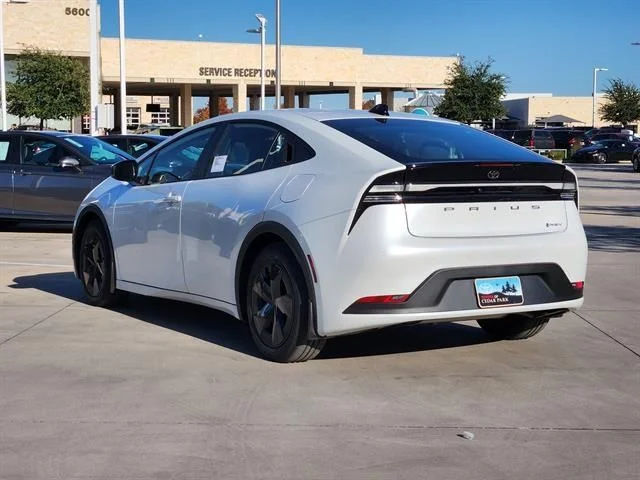 2026 Toyota Prius - Image 3