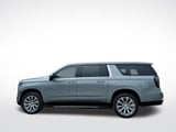 2026 Chevrolet Suburban - Preview 6