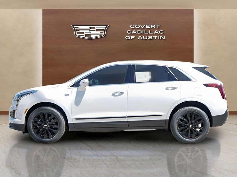 2026 Cadillac XT5 - Image 2