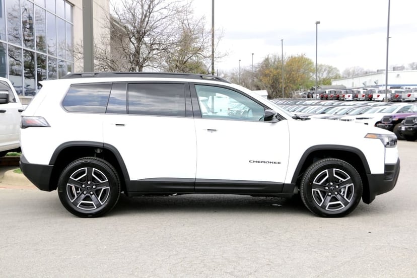 2026 Jeep Cherokee - Image 1