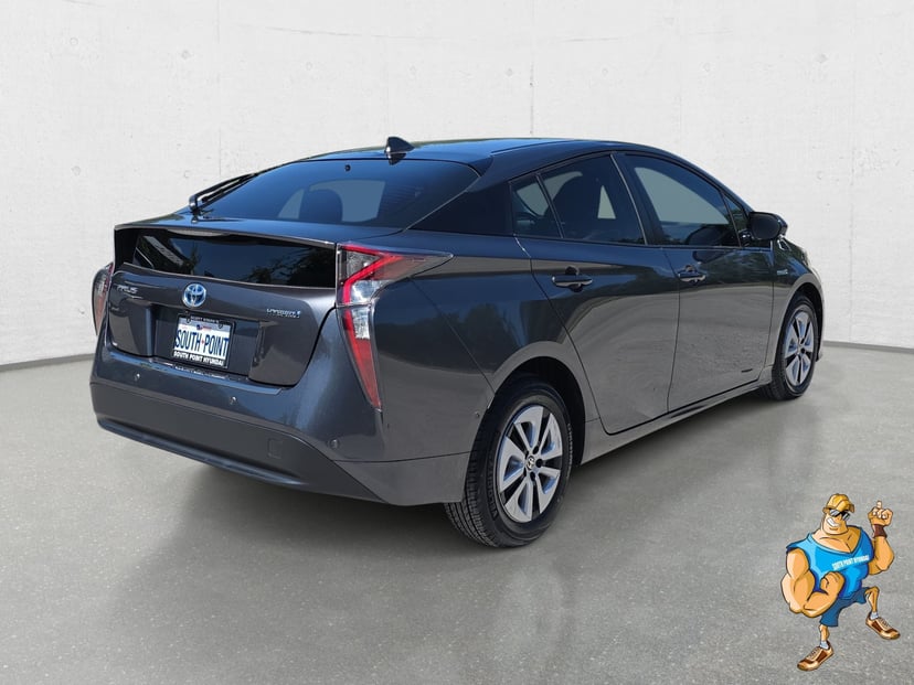 2017 Toyota Prius - Image 3