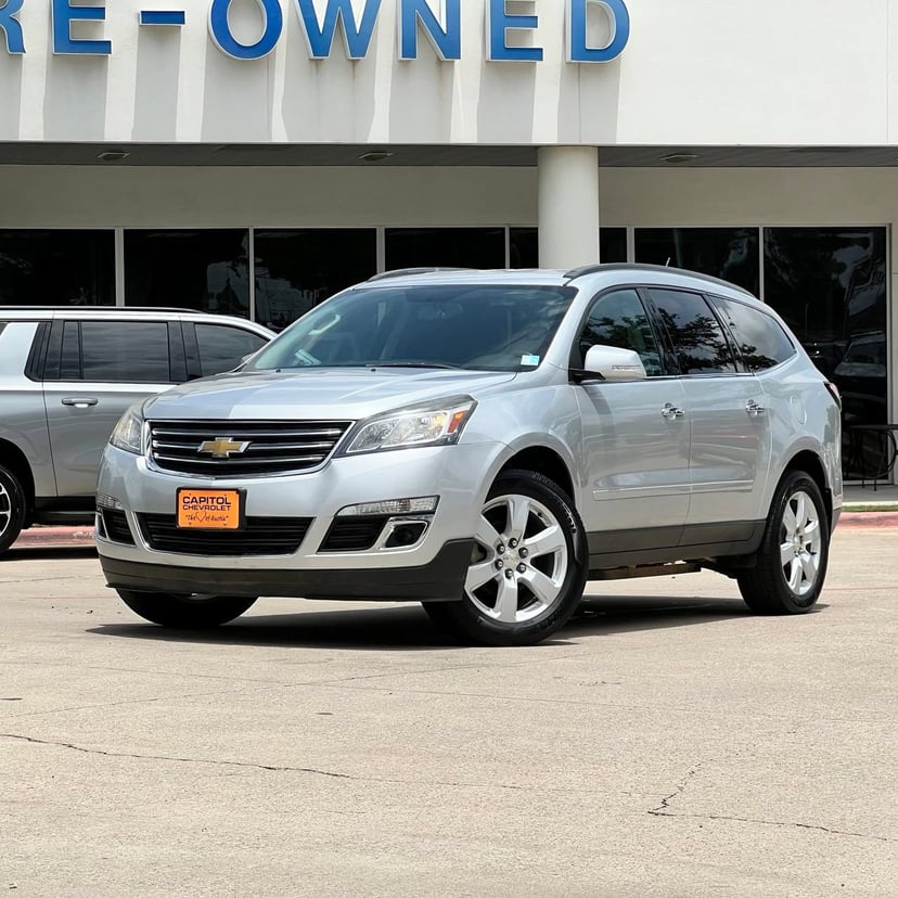 2017 Chevrolet Traverse - Image 1