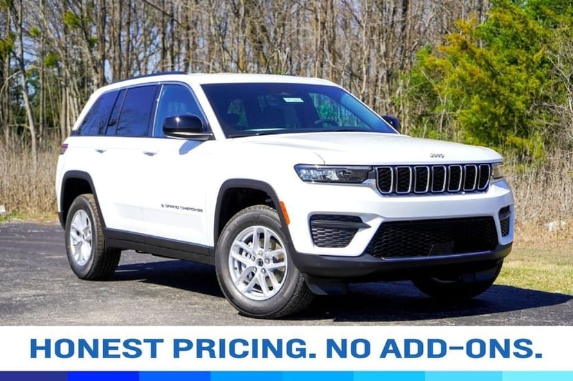 2026 Jeep Grand Cherokee - Image 1