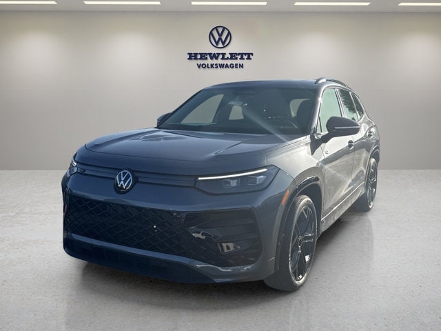 2026 Volkswagen Tiguan - Image 1