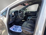 2025 Chrysler Pacifica - Preview 13