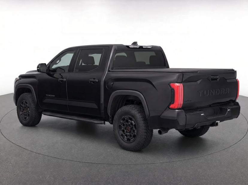 2023 Toyota Tundra 4WD - Image 2