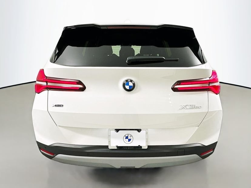 2026 BMW X3 - Image 3