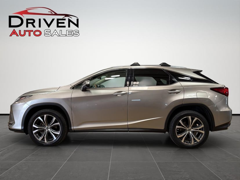 2020 Lexus RX - Image 3