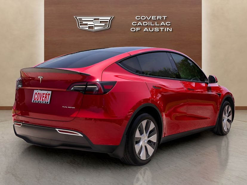 2023 Tesla Model Y Long Range - Image 3