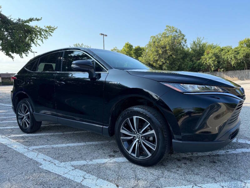 2021 Toyota Venza - Image 1