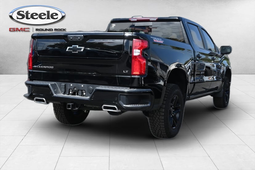 2024 Chevrolet Silverado 1500 - Image 3