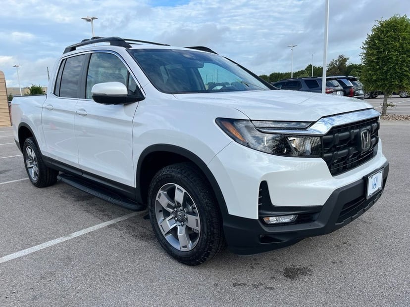 2026 Honda Ridgeline - Image 1