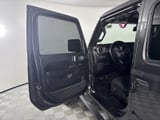 2020 Jeep Wrangler - Preview 13