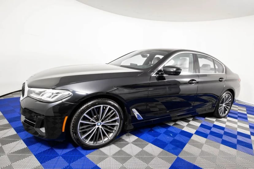 2023 BMW 5-series - Image 1