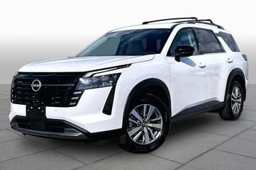 2026 Nissan Pathfinder - Image 1