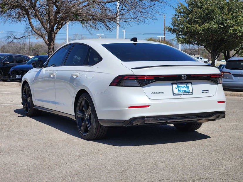 2026 Honda Accord - Image 2