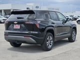 2027 Chevrolet Equinox - Preview 3