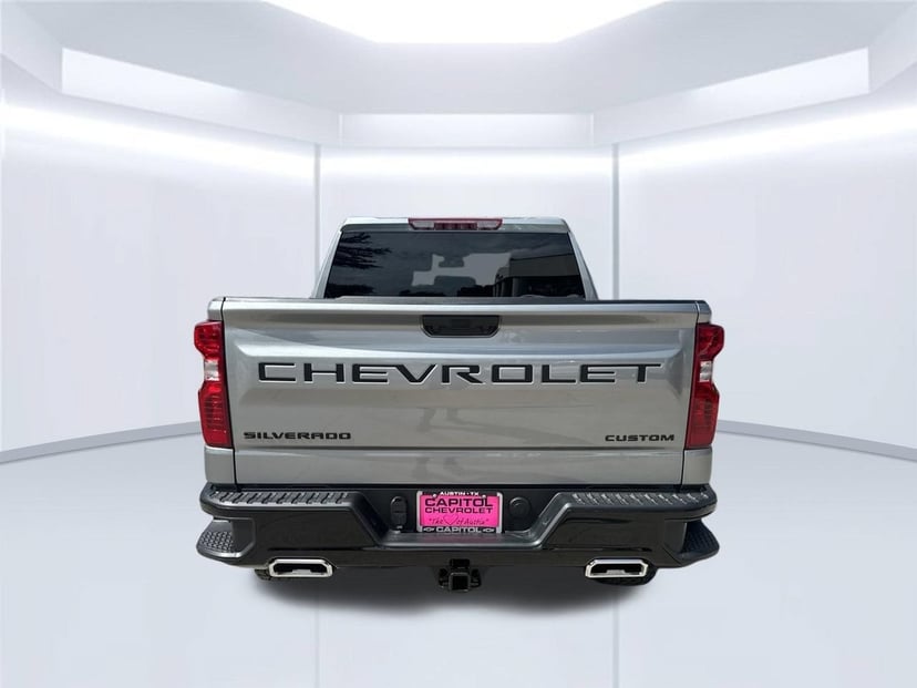 2026 Chevrolet Silverado 1500 - Image 3