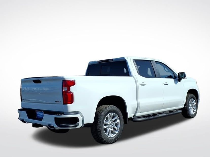 2026 Chevrolet Silverado 1500 - Image 2