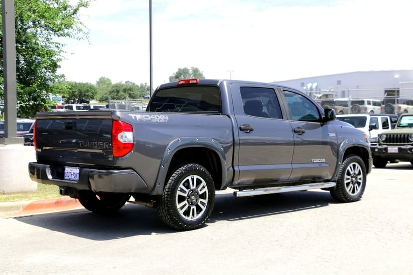 2019 Toyota Tundra - Image 2