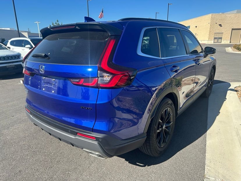 2024 Honda CR-V - Image 3