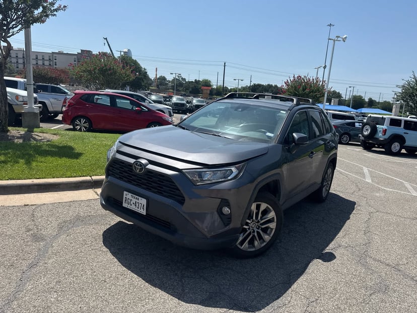 2021 Toyota RAV4 - Image 2