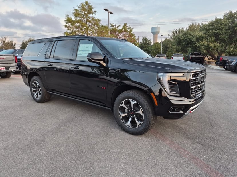 2026 GMC Yukon XL - Image 1
