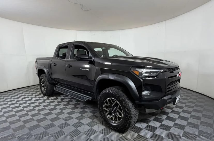 2024 Chevrolet Colorado - Image 1