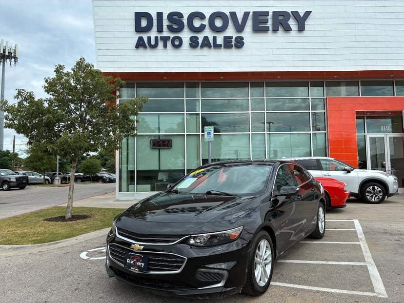2018 Chevrolet Malibu - Image 1