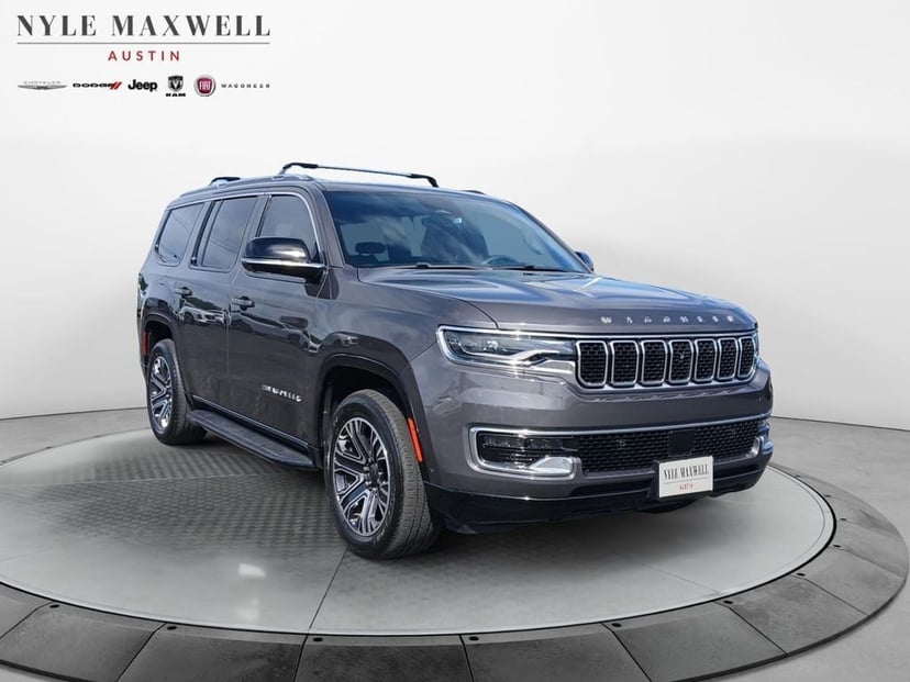 2023 Jeep Wagoneer - Image 2