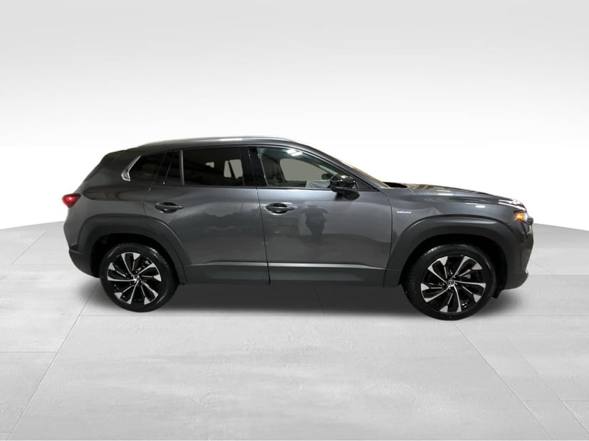 2025 Mazda CX-50 - Image 2