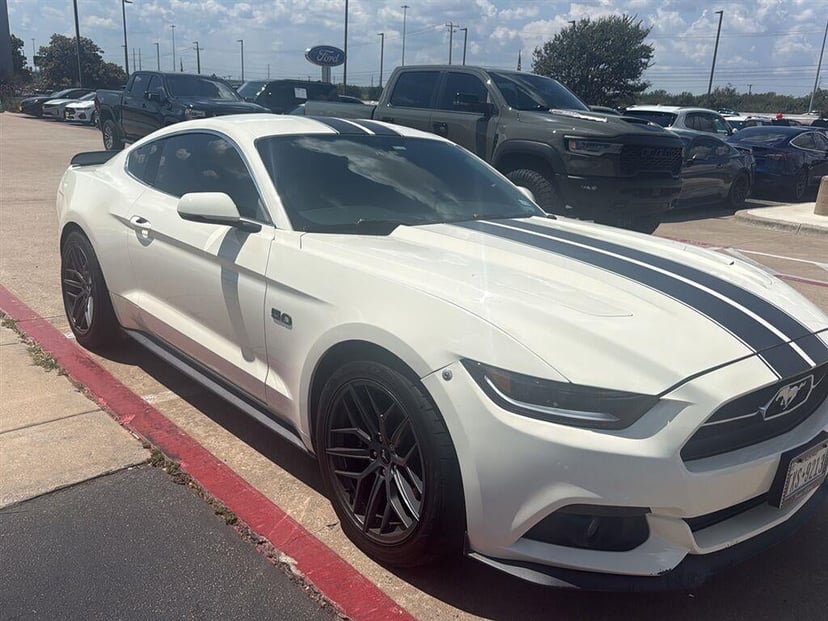 2015 Ford Mustang - Image 1