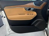 2017 Volvo XC90 - Preview 9
