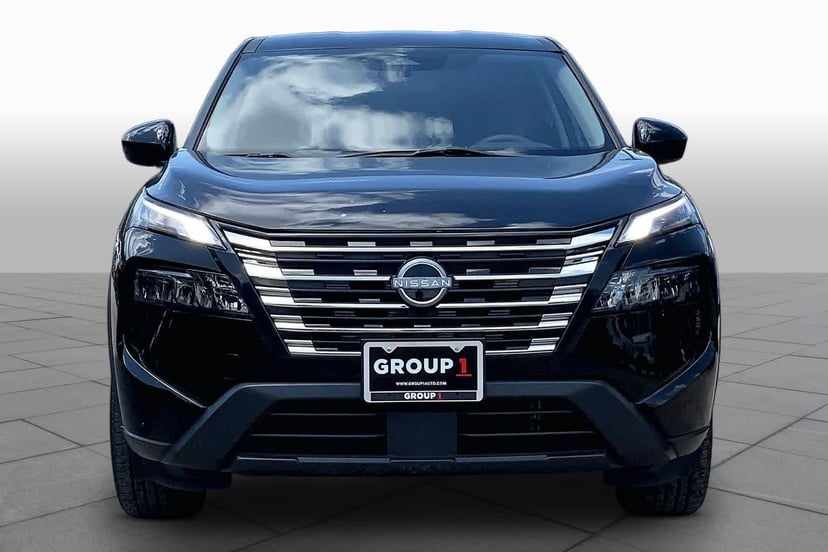 2024 Nissan Rogue - Image 3