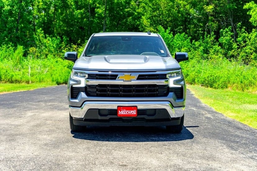 2024 Chevrolet Silverado - Image 2