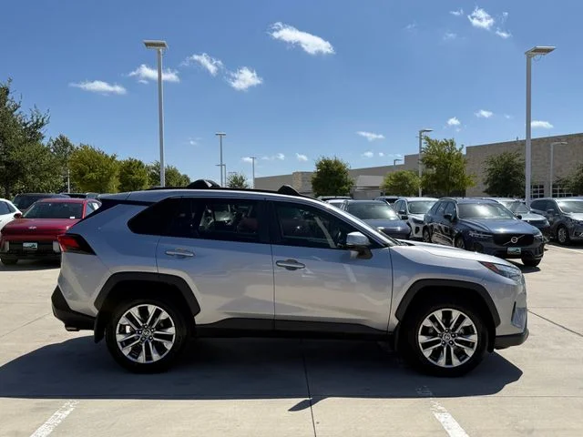 2022 Toyota RAV4 - Image 3