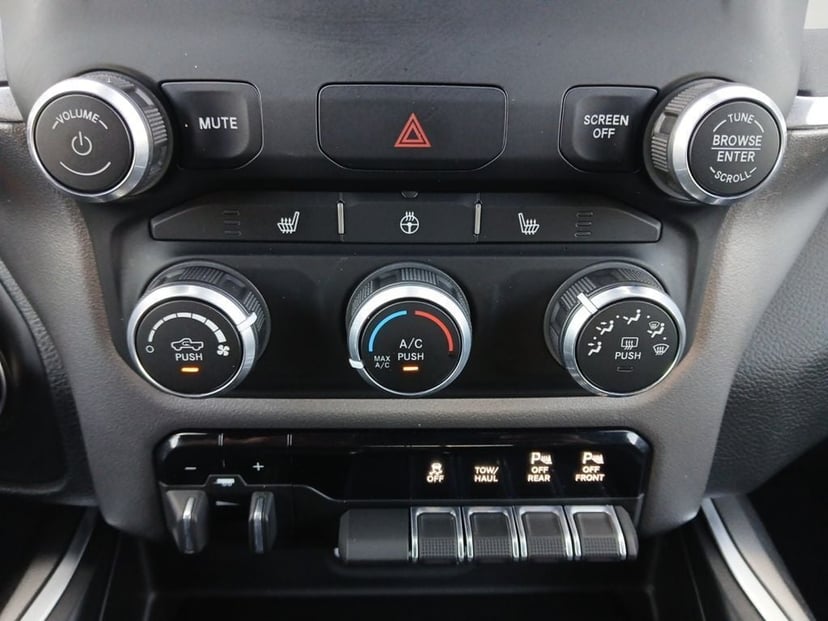 2023 Ram 1500 - Image 3