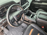 2023 GMC Yukon - Preview 11
