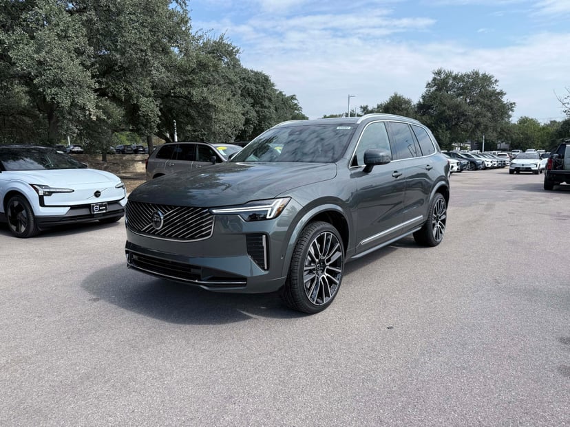2027 Volvo XC90 - Image 1