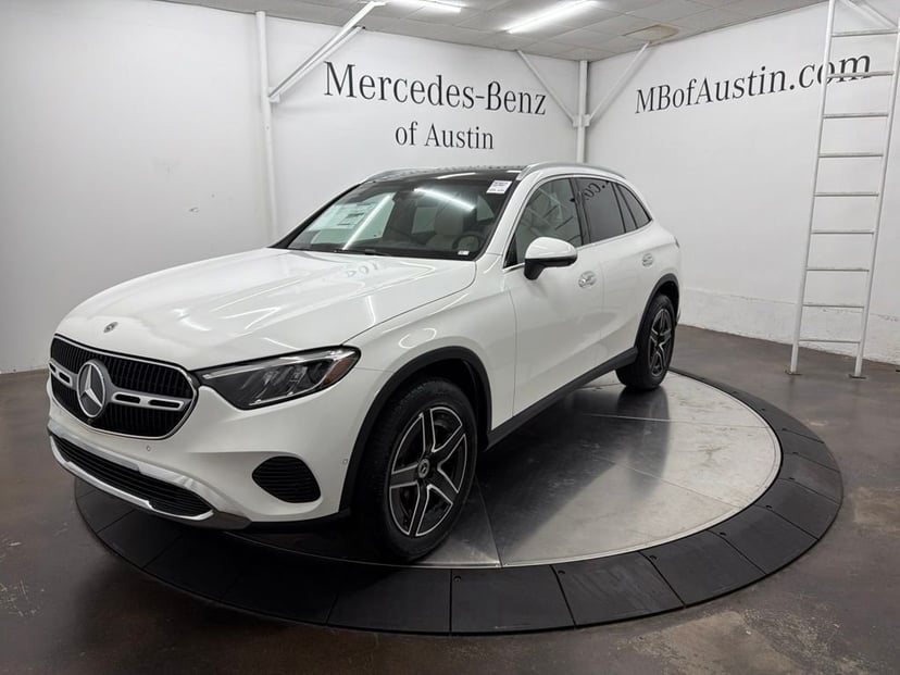 2027 Mercedes-Benz GLC - Image 1