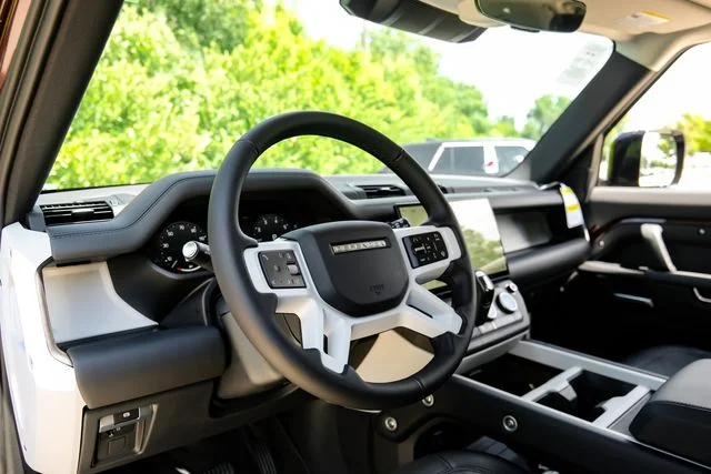 2026 Land Rover Defender - Image 3