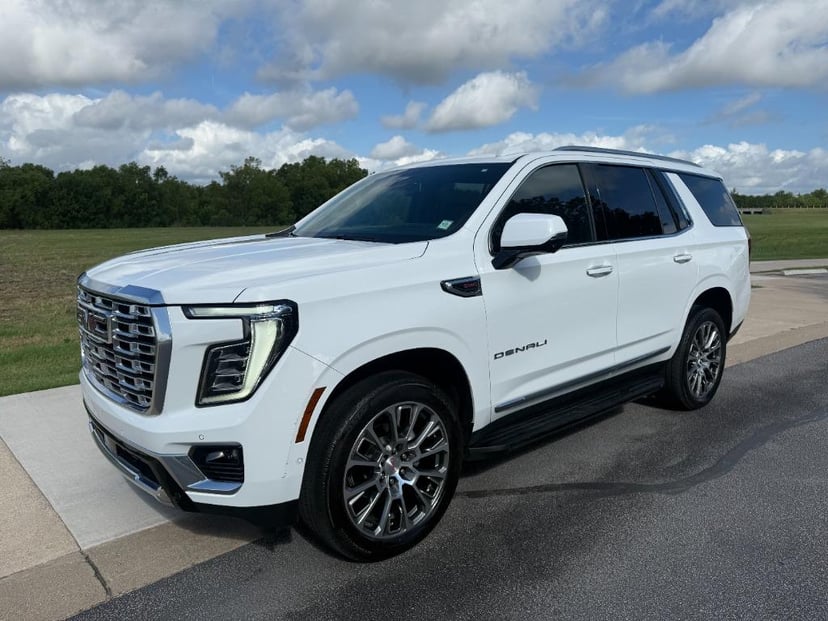 2025 GMC Yukon - Image 1