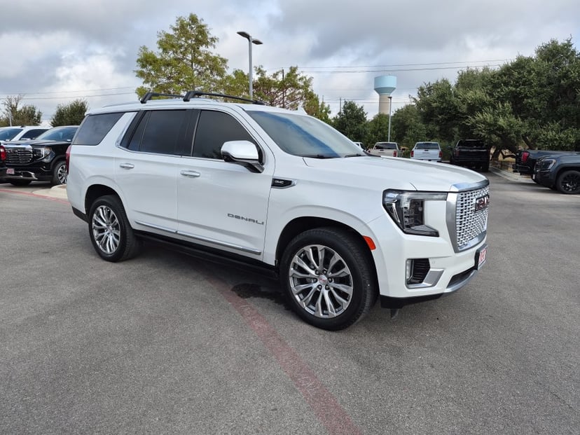 2021 GMC Yukon - Image 1