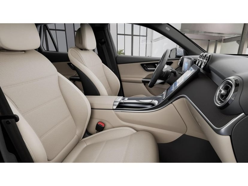 2027 Mercedes-Benz GLC - Image 2