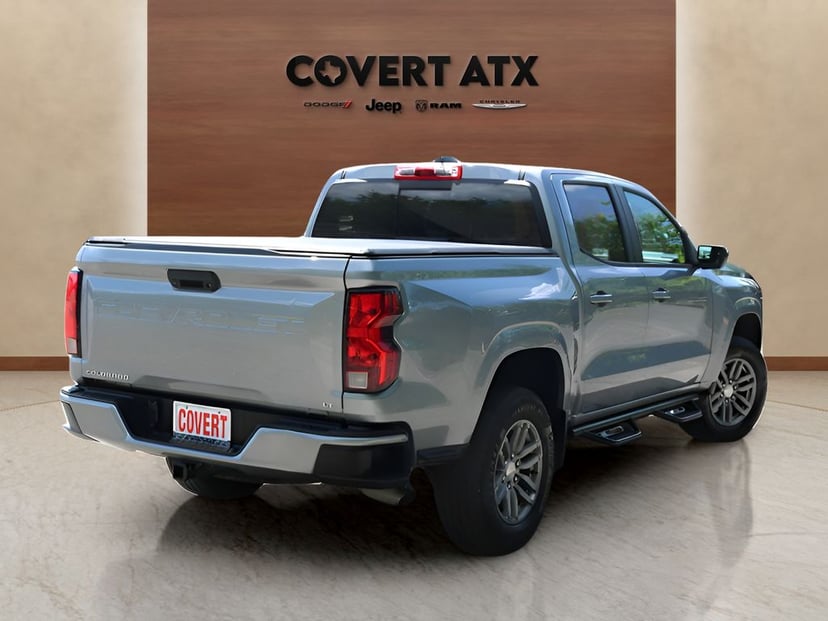 2024 Chevrolet Colorado - Image 3