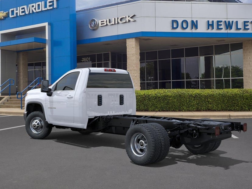 2026 Chevrolet Silverado 3500 HD - Image 3